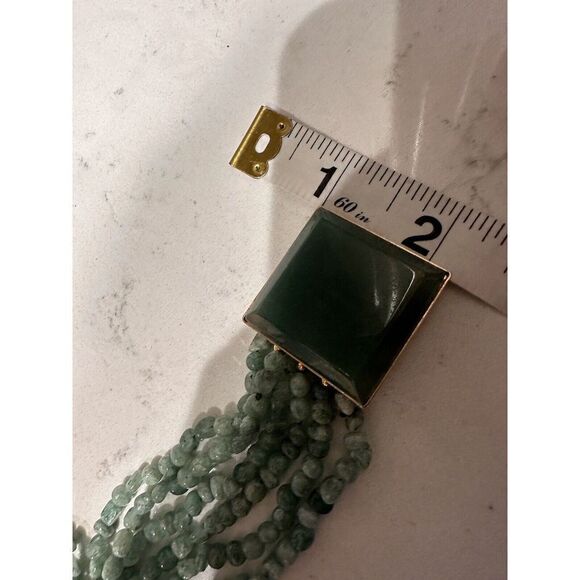 vintage aventurine stone Multi-Strand Green Bead Necklace w/ Square Back Clasp - Picture 8 of 11